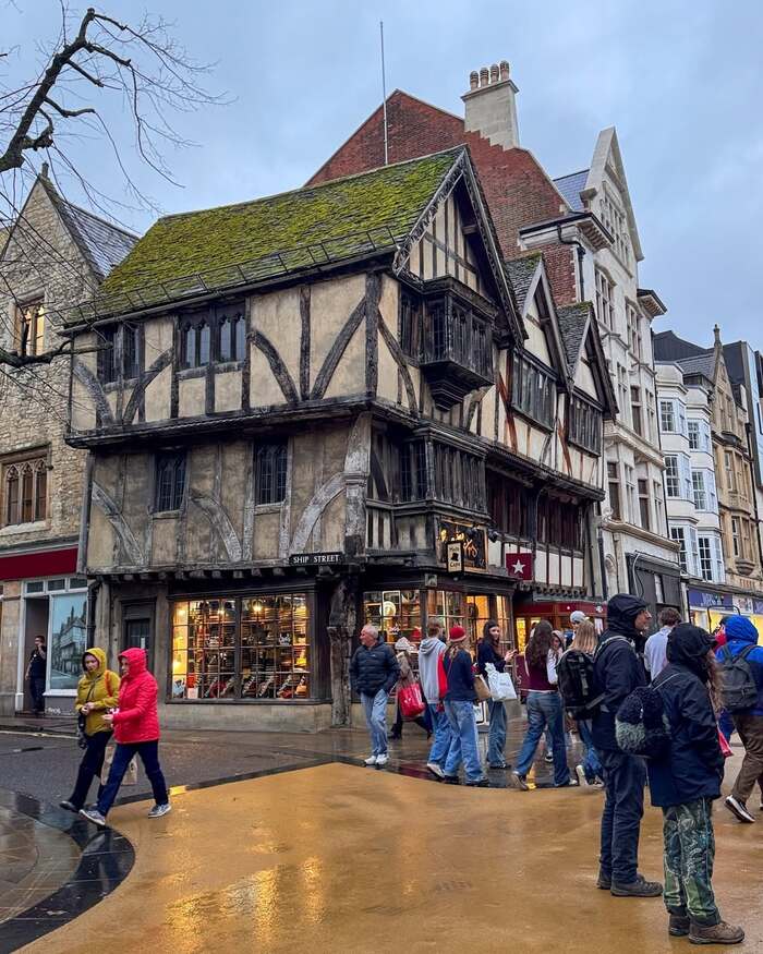 Thành phố du lịch nước Anh